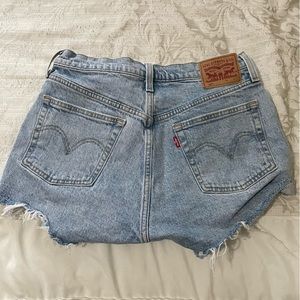 Levi’s 501 Original Denim Shorts W28